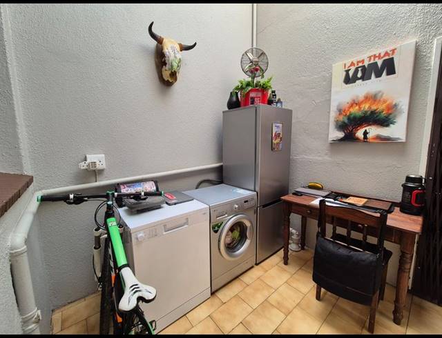 2 BEDROOM TOWNHOUSE FOR SALE IN BRACKENHURST